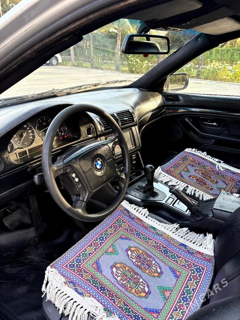 BMW E39 1999 - 100 000 TMT - Балканабат - img 6