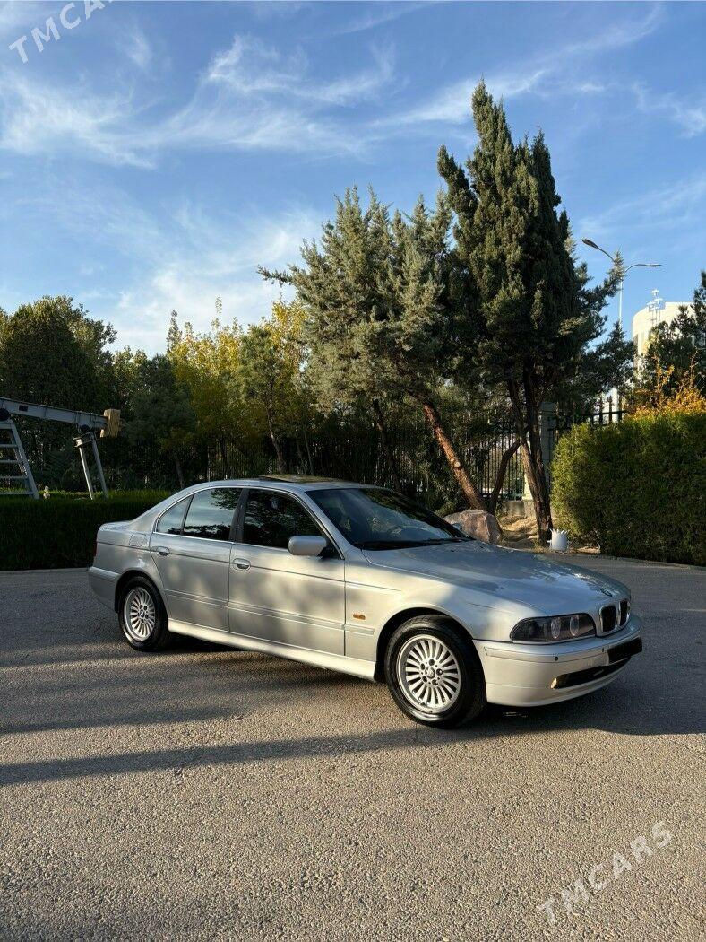 BMW E39 1999 - 100 000 TMT - Балканабат - img 2