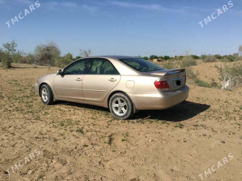 Toyota Camry 2004 - 160 000 TMT - Saýat - img 2