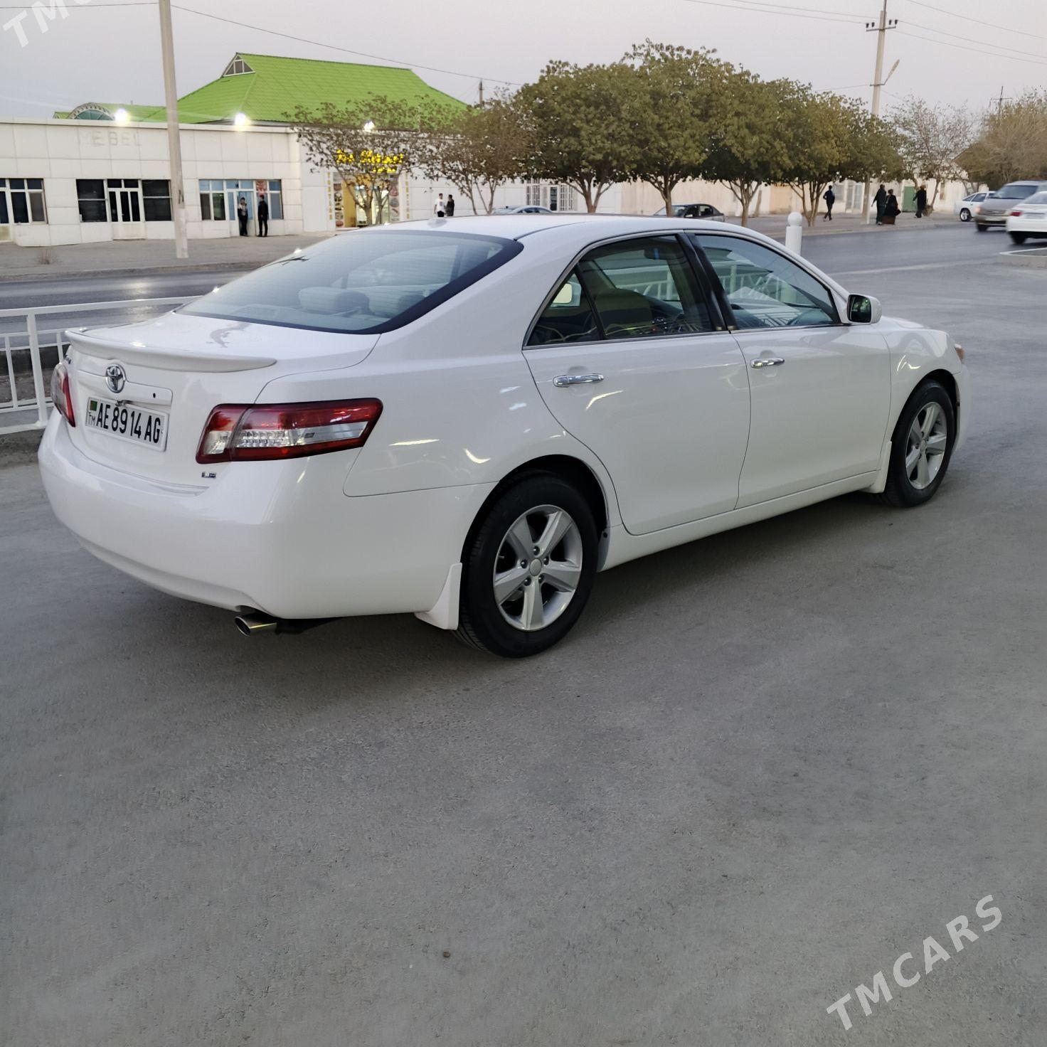 Toyota Camry 2010 - 186 000 TMT - Aşgabat - img 7