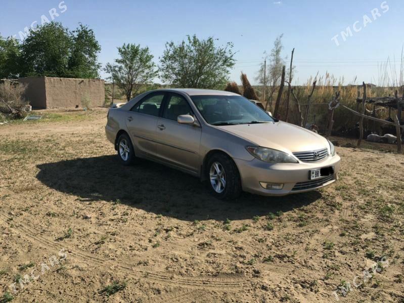 Toyota Camry 2004 - 160 000 TMT - Saýat - img 1