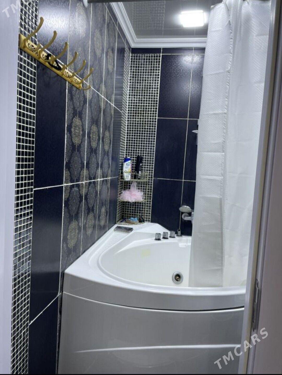 Мир2 3 ком 4/3 этаж - Ашхабад - img 5