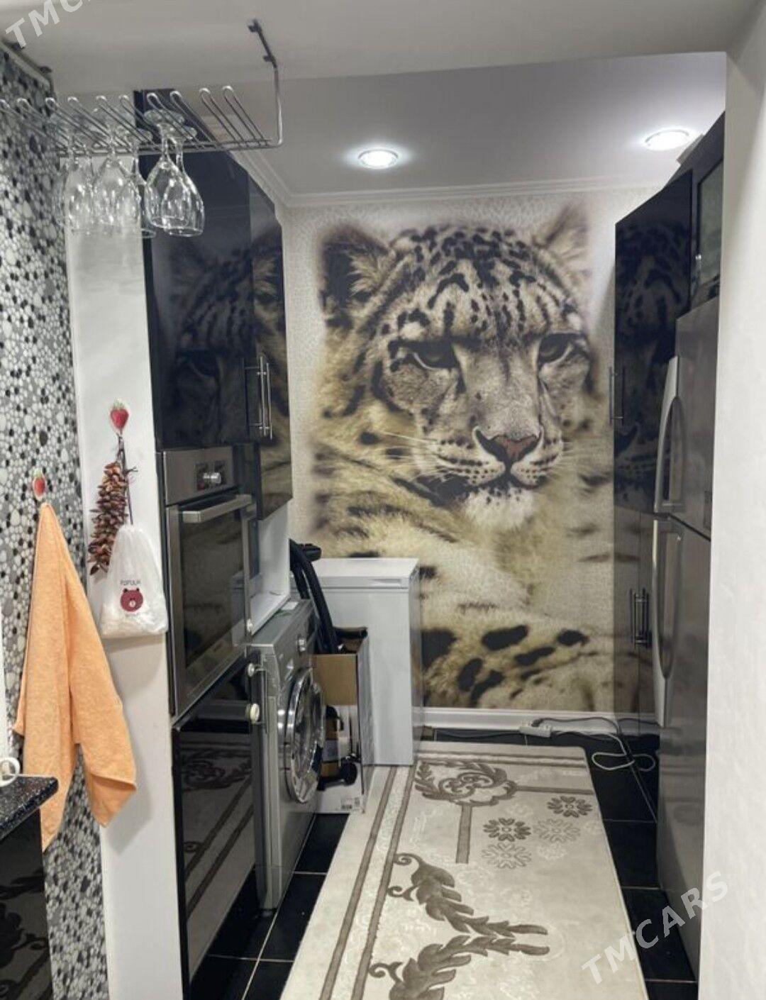 Мир2 3 ком 4/3 этаж - Ашхабад - img 2