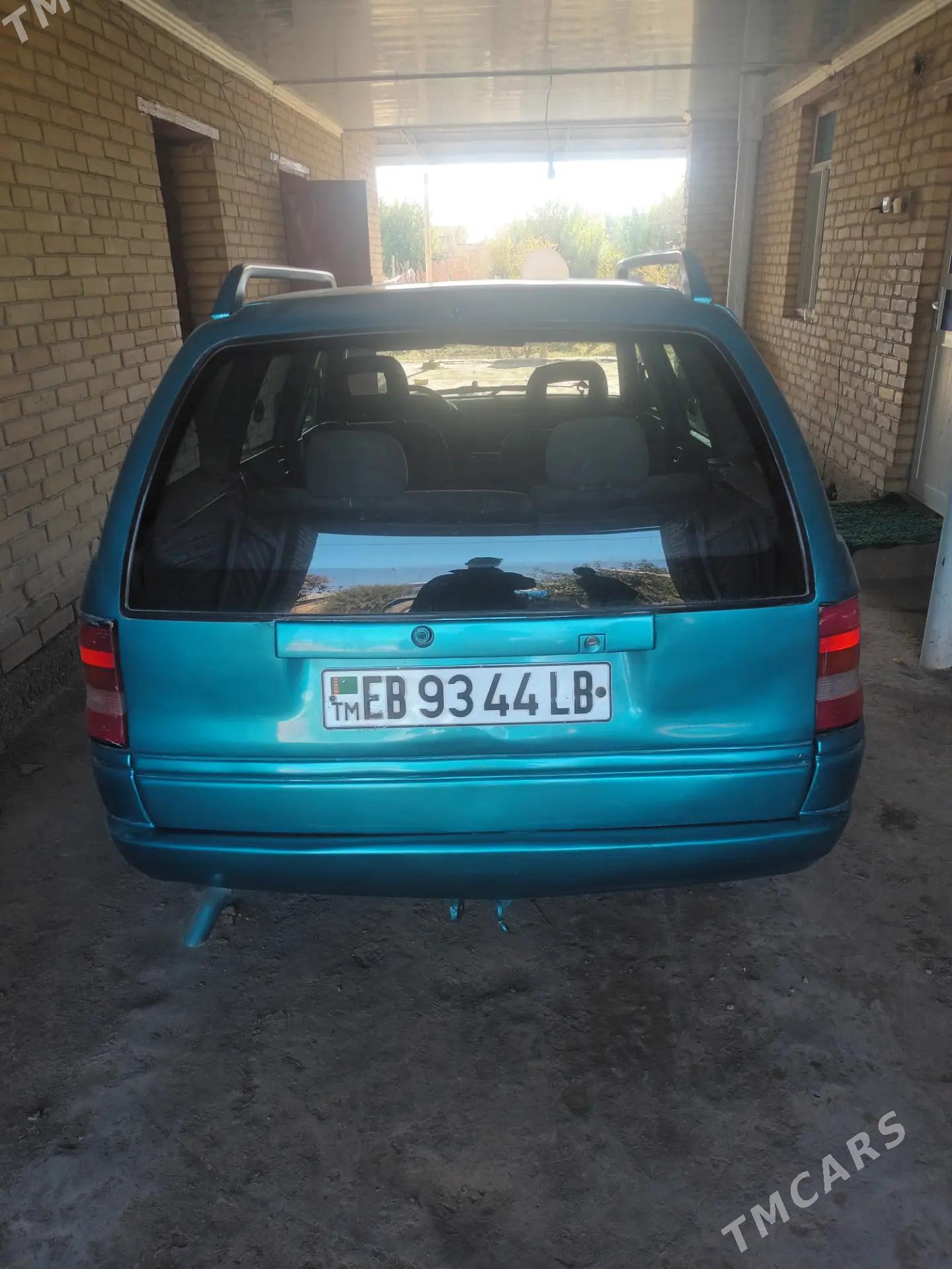 Opel Astra 1993 - 30 000 TMT - Дянев - img 2