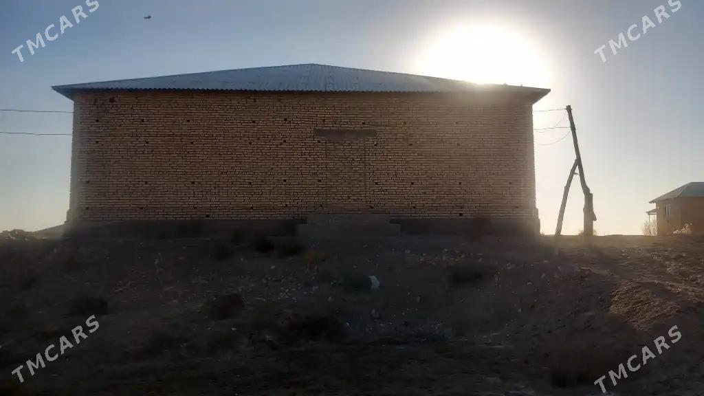 satlyk jaý - Gubadag - img 4