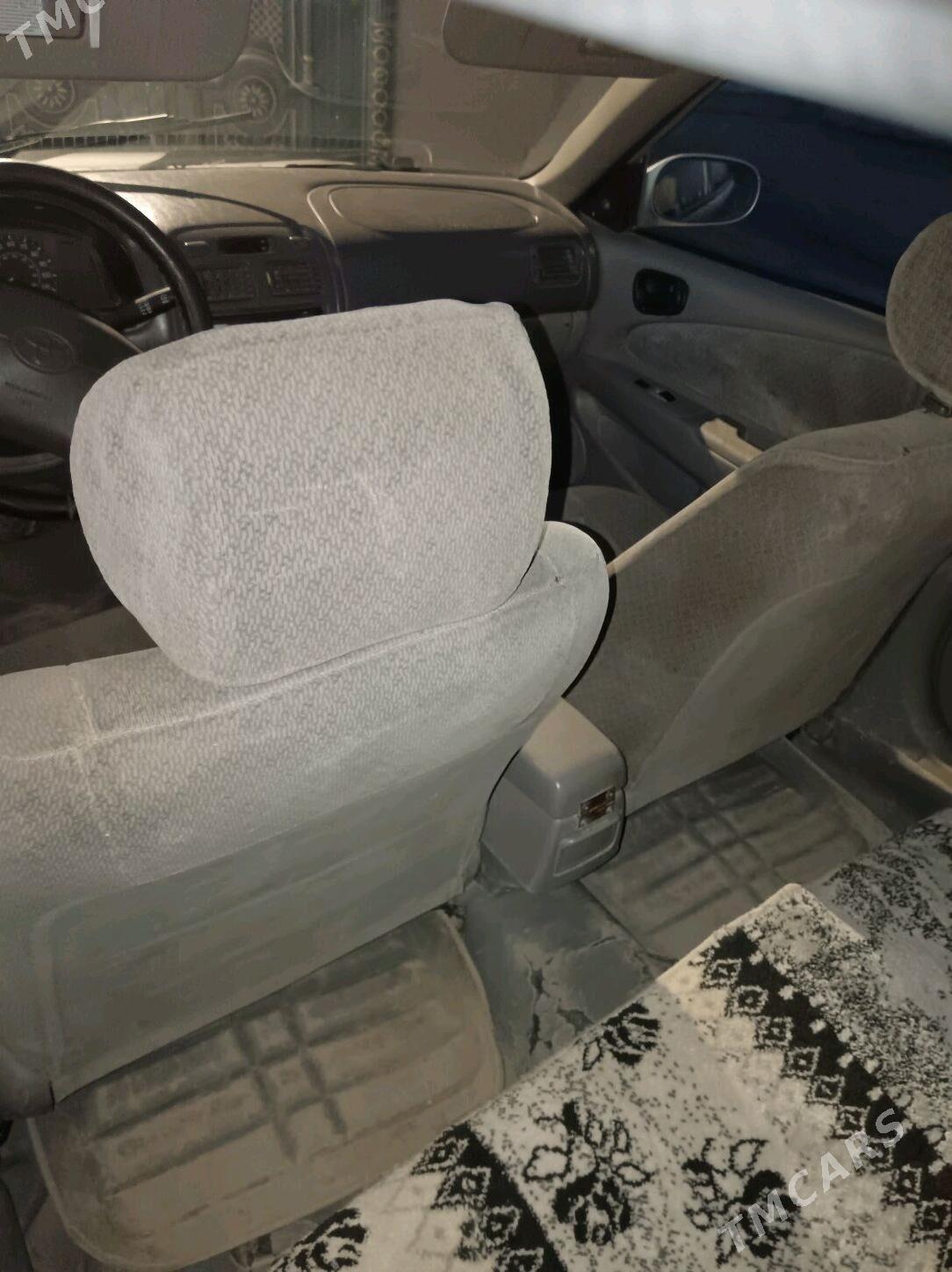 Toyota Corolla 2000 - 60 000 TMT - Türkmenbaşy etr. - img 3