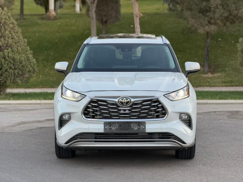 Toyota Highlander 2022 - 746 000 TMT - Aşgabat - img 3
