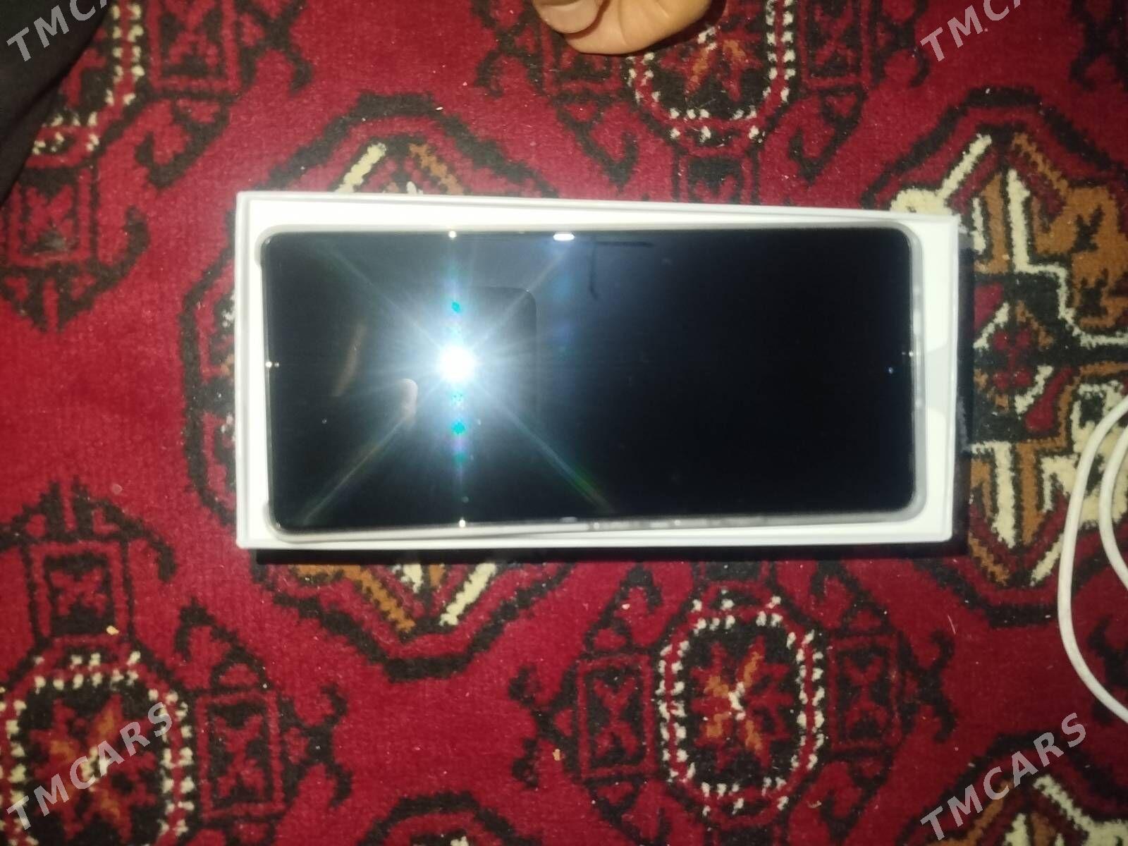 Tecno Camon 30 Tecno Camon 30 - Sakar - img 4