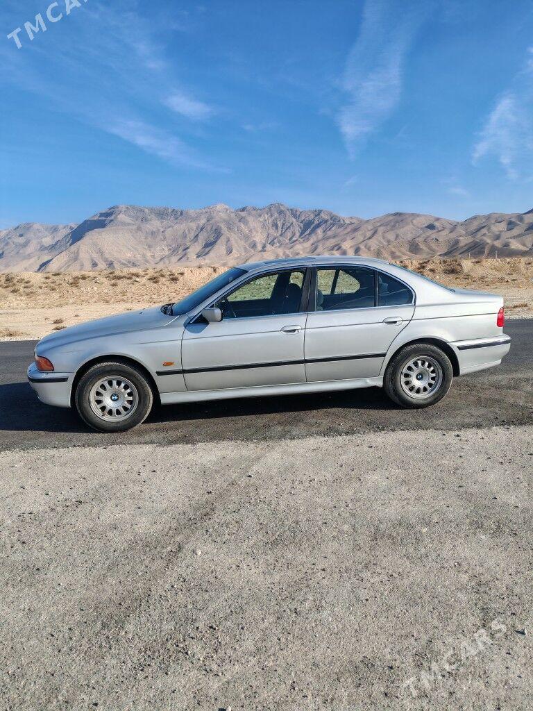BMW 525 1999 - 100 000 TMT - Балканабат - img 9