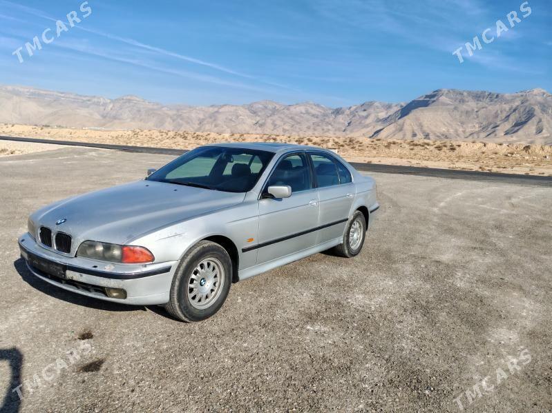 BMW 525 1999 - 100 000 TMT - Балканабат - img 4