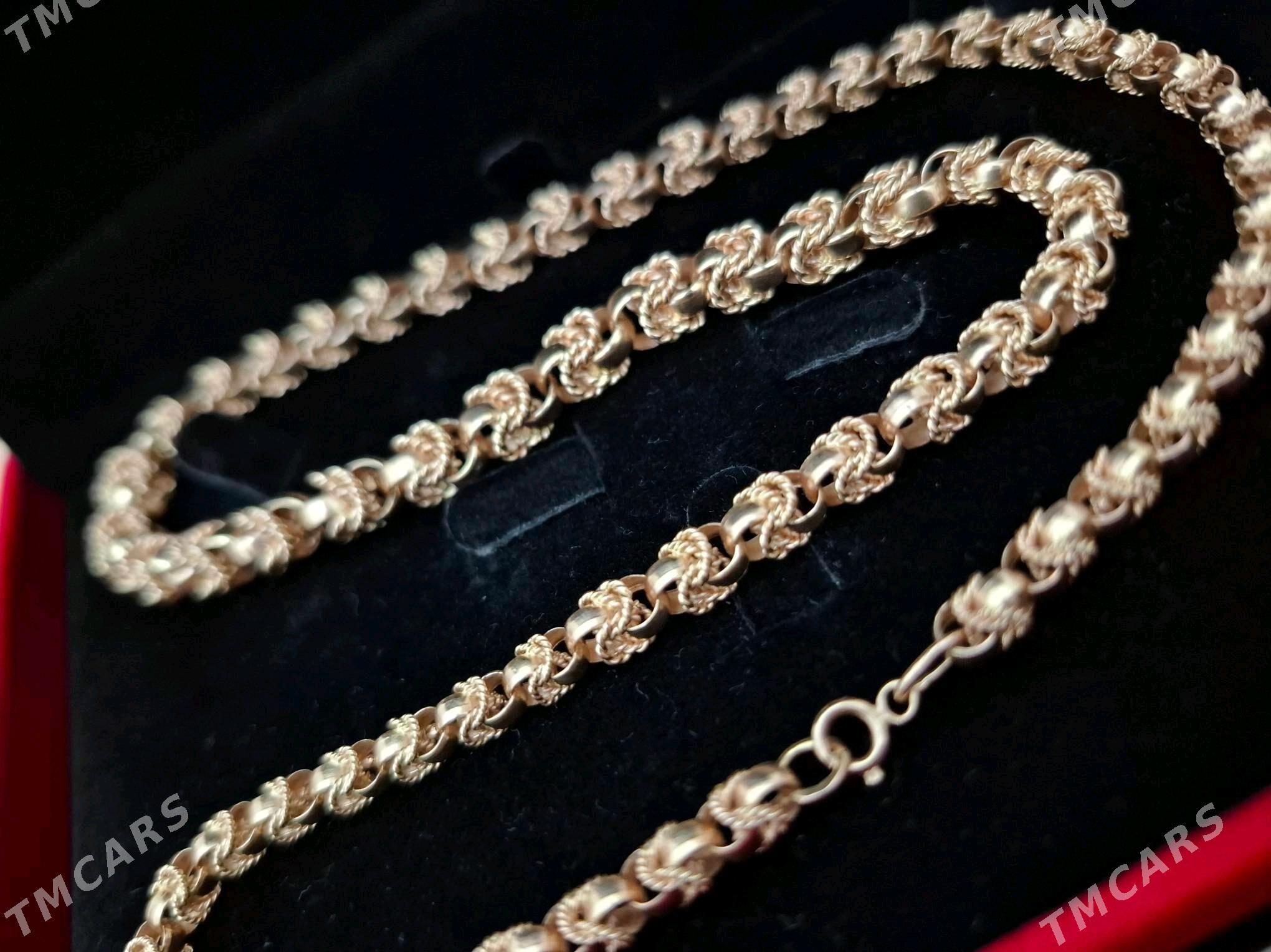 yerewan gyzyl gadymy - Aşgabat - img 1