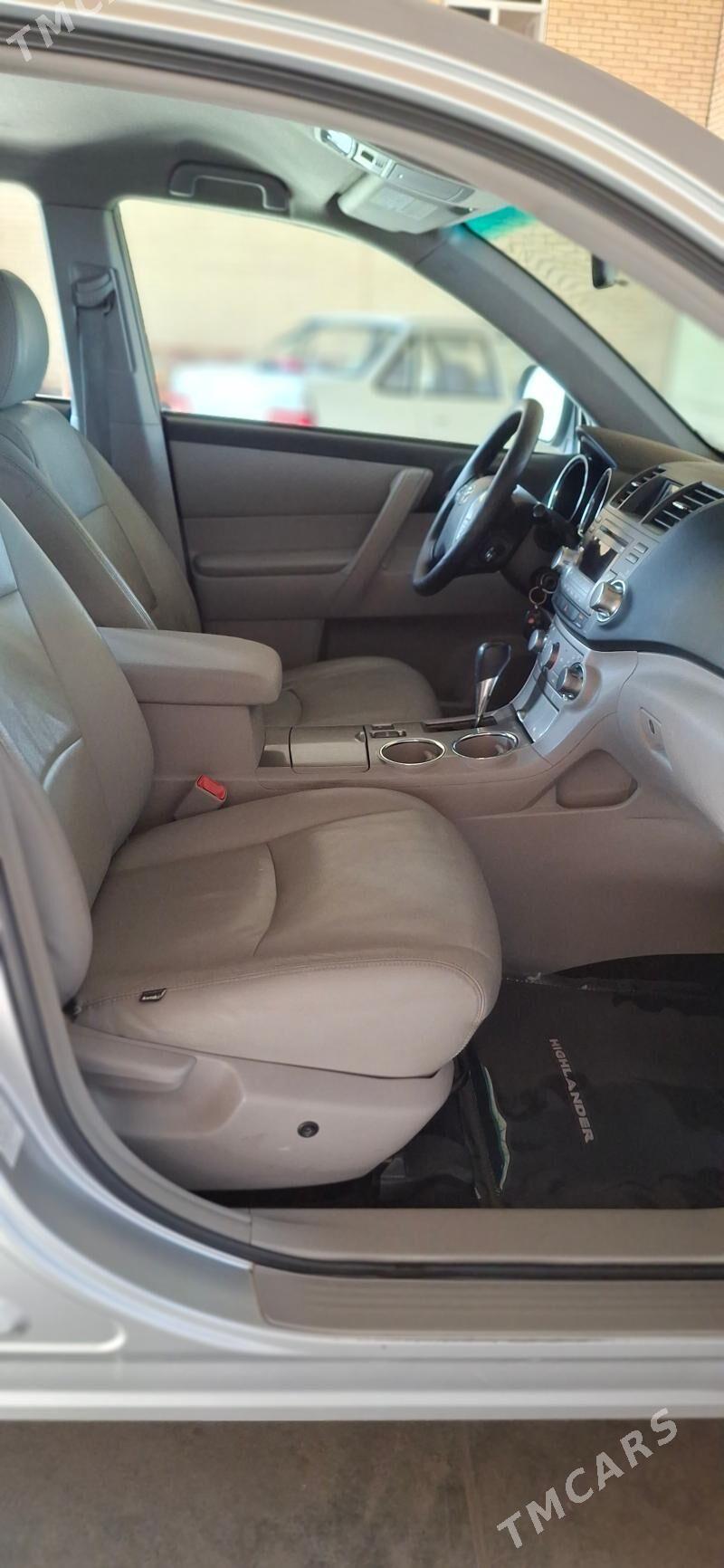 Toyota Highlander 2012 - 350 000 TMT - Sakar - img 8