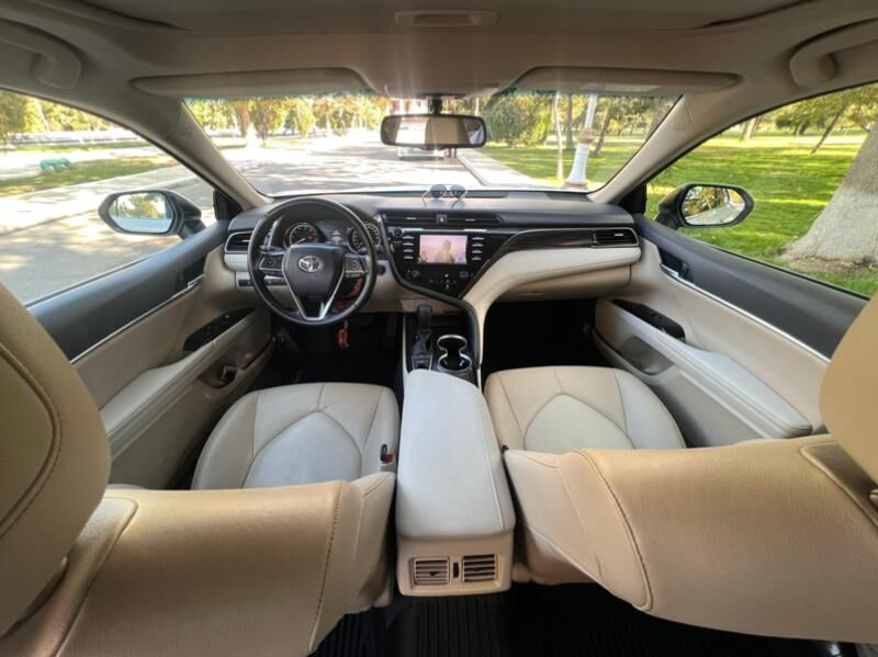 Toyota Camry 2020 - 520 000 TMT - Aşgabat - img 6