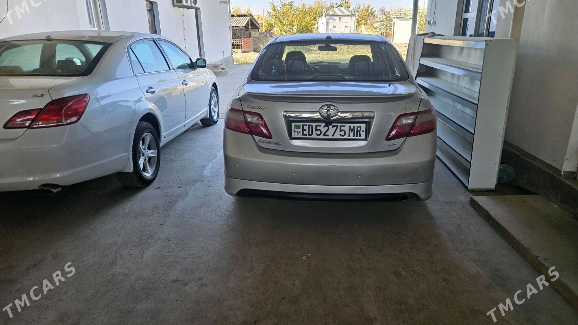 Toyota Camry 2010 - 135 000 TMT - Тагтабазар - img 3