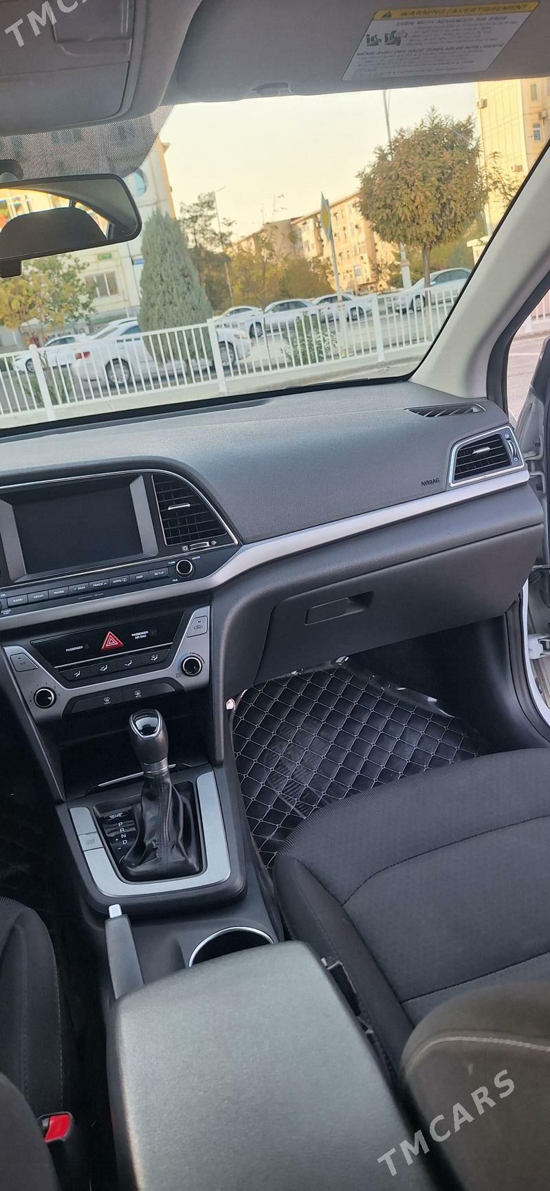 Hyundai Elantra 2018 - 180 000 TMT - Ашхабад - img 8