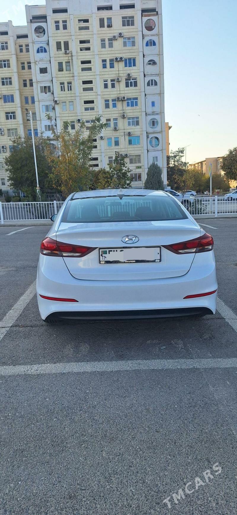 Hyundai Elantra 2018 - 180 000 TMT - Ашхабад - img 4