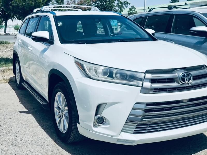 Toyota Highlander 2018 - 440 000 TMT - Байрамали - img 5