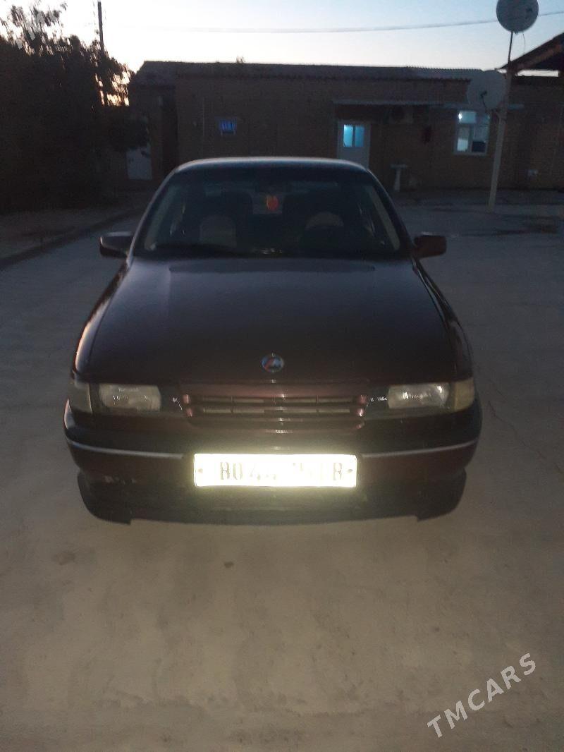 Opel Vectra 1990 - 35 000 TMT - Saýat - img 6