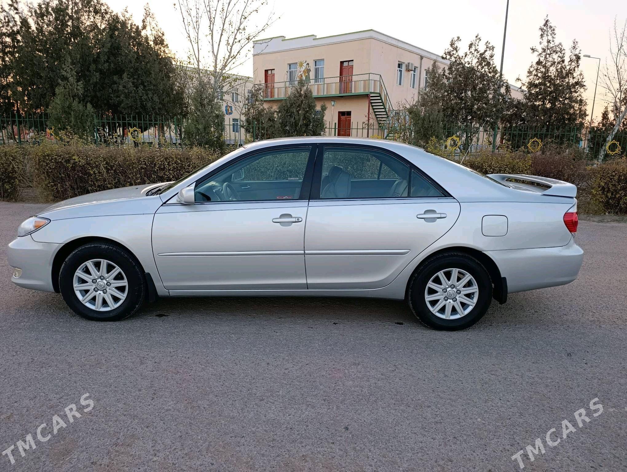 Toyota Camry 2005 - 180 000 TMT - Кёнеургенч - img 4