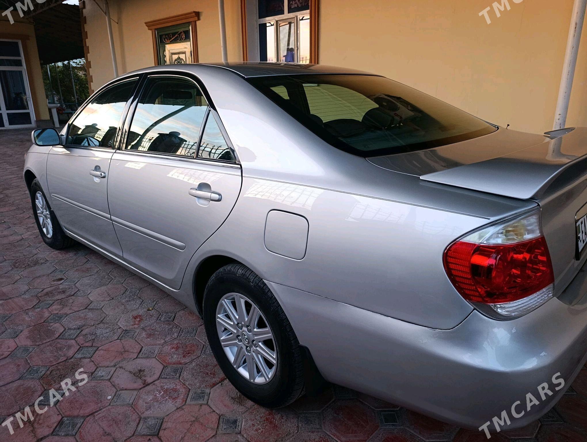 Toyota Camry 2005 - 180 000 TMT - Кёнеургенч - img 7