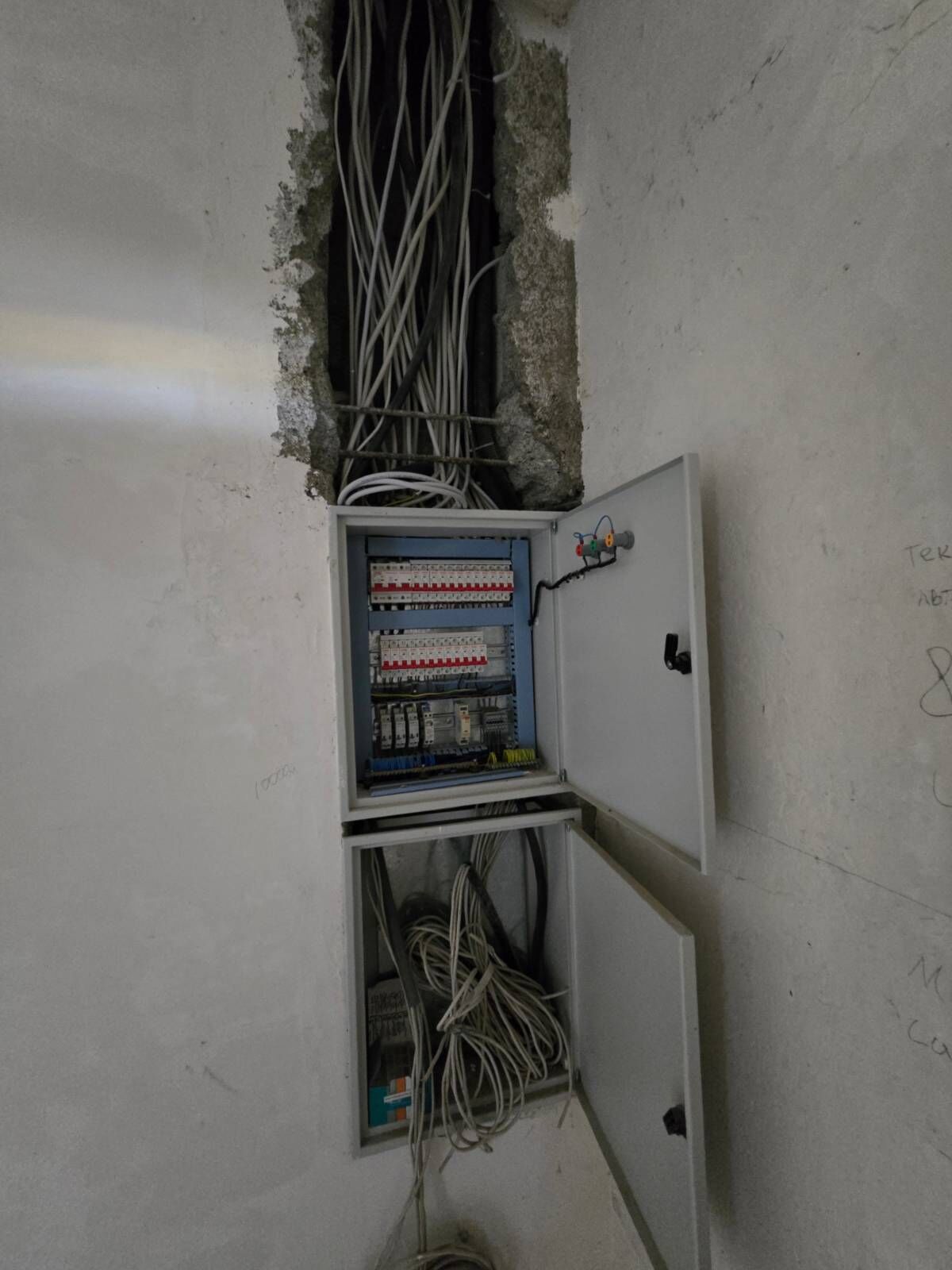 Дом Чегонлы 6сот 5ком 300м2 - Ашхабад - img 8