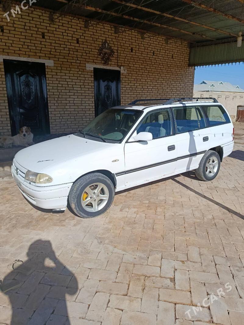 Opel Astra 1993 - 40 000 TMT - Байрамали - img 3