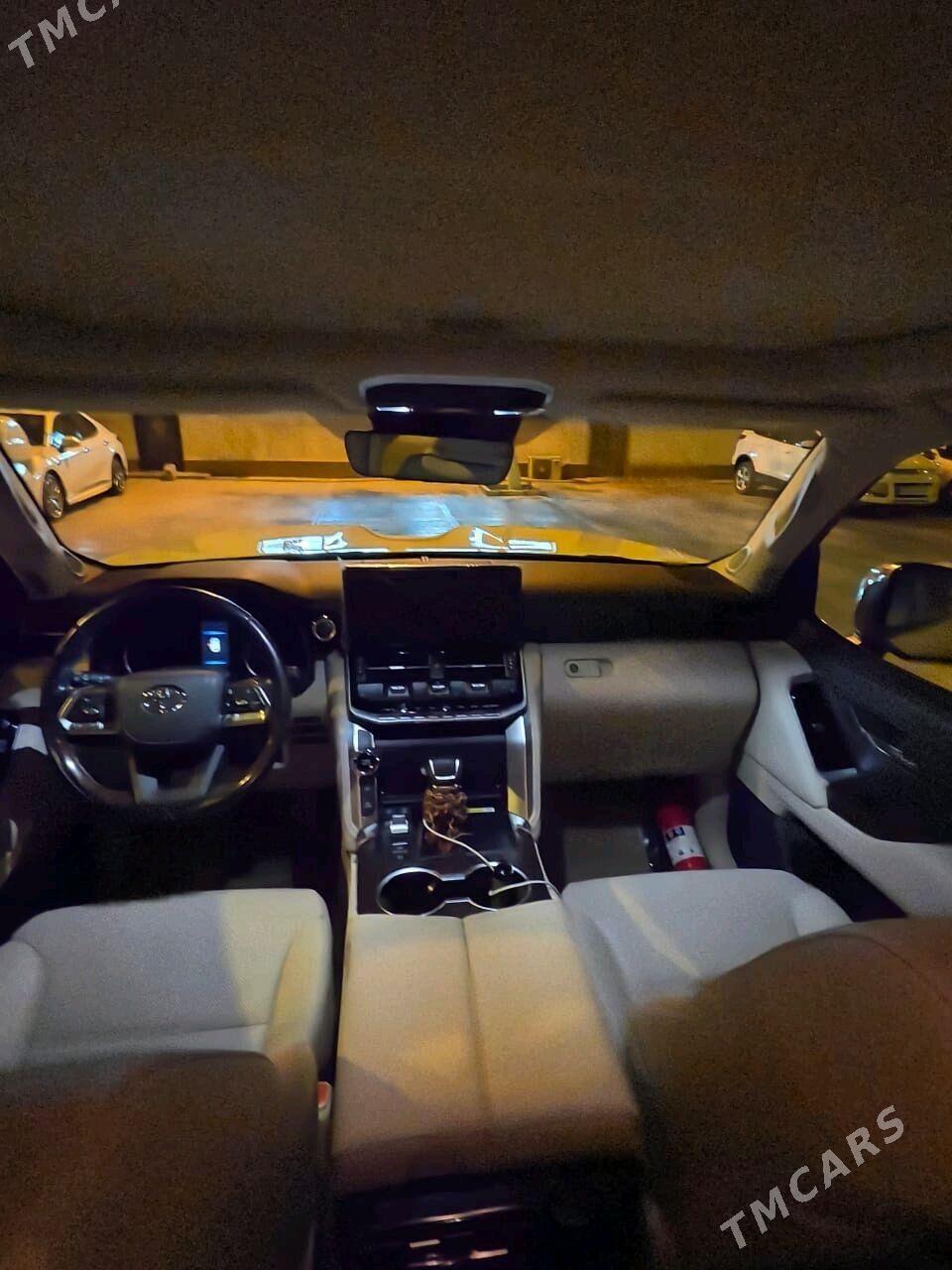 Toyota Land Cruiser 2022 - 1 350 000 TMT - Айтакова (ул. Огузхана) - img 4