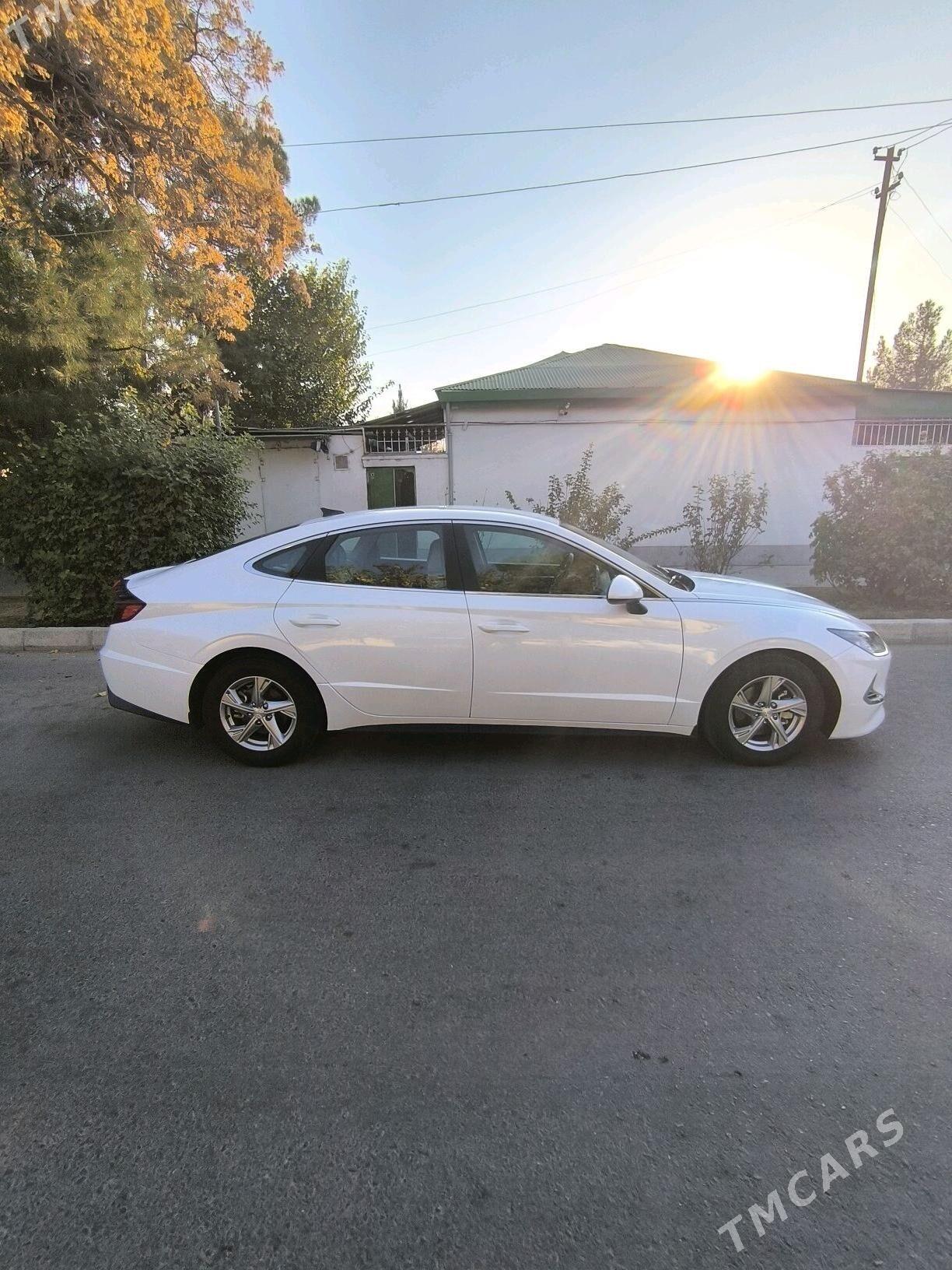 Hyundai Sonata 2021 - 260 000 TMT - Kim raýon - img 4