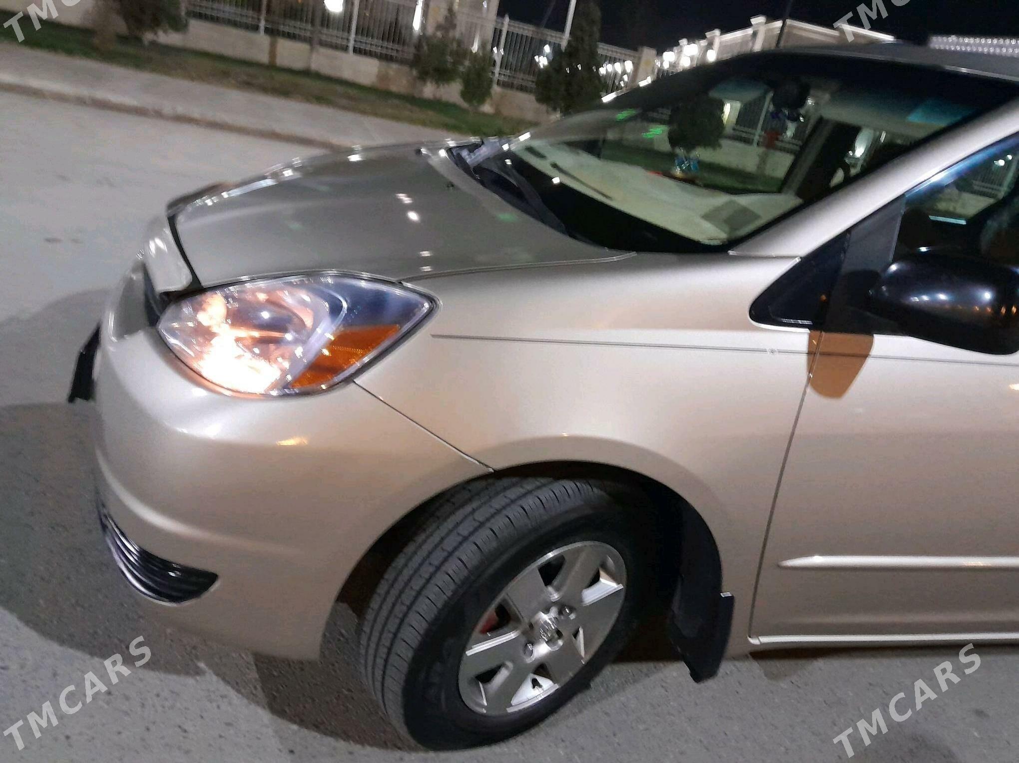 Toyota Sienna 2004 - 250 000 TMT - Daşoguz - img 1