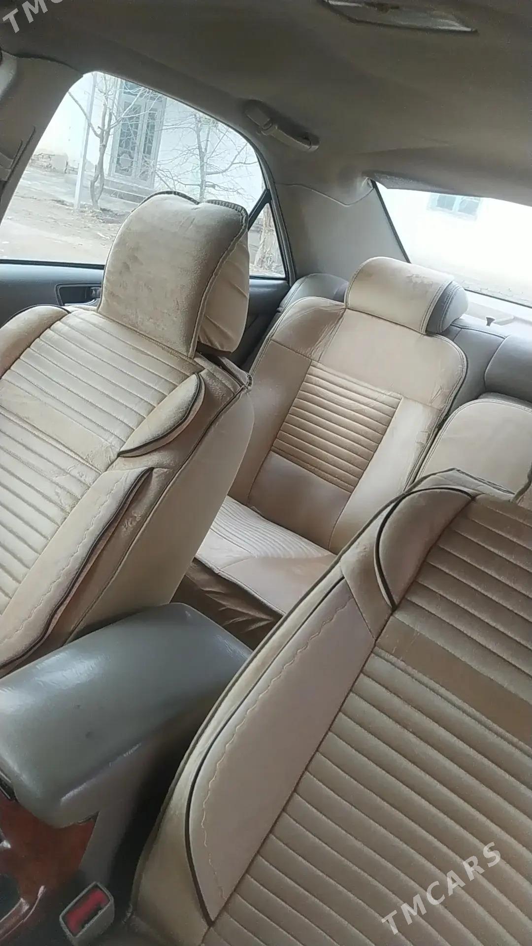 Toyota Camry 2002 - 156 000 TMT - Daşoguz - img 5