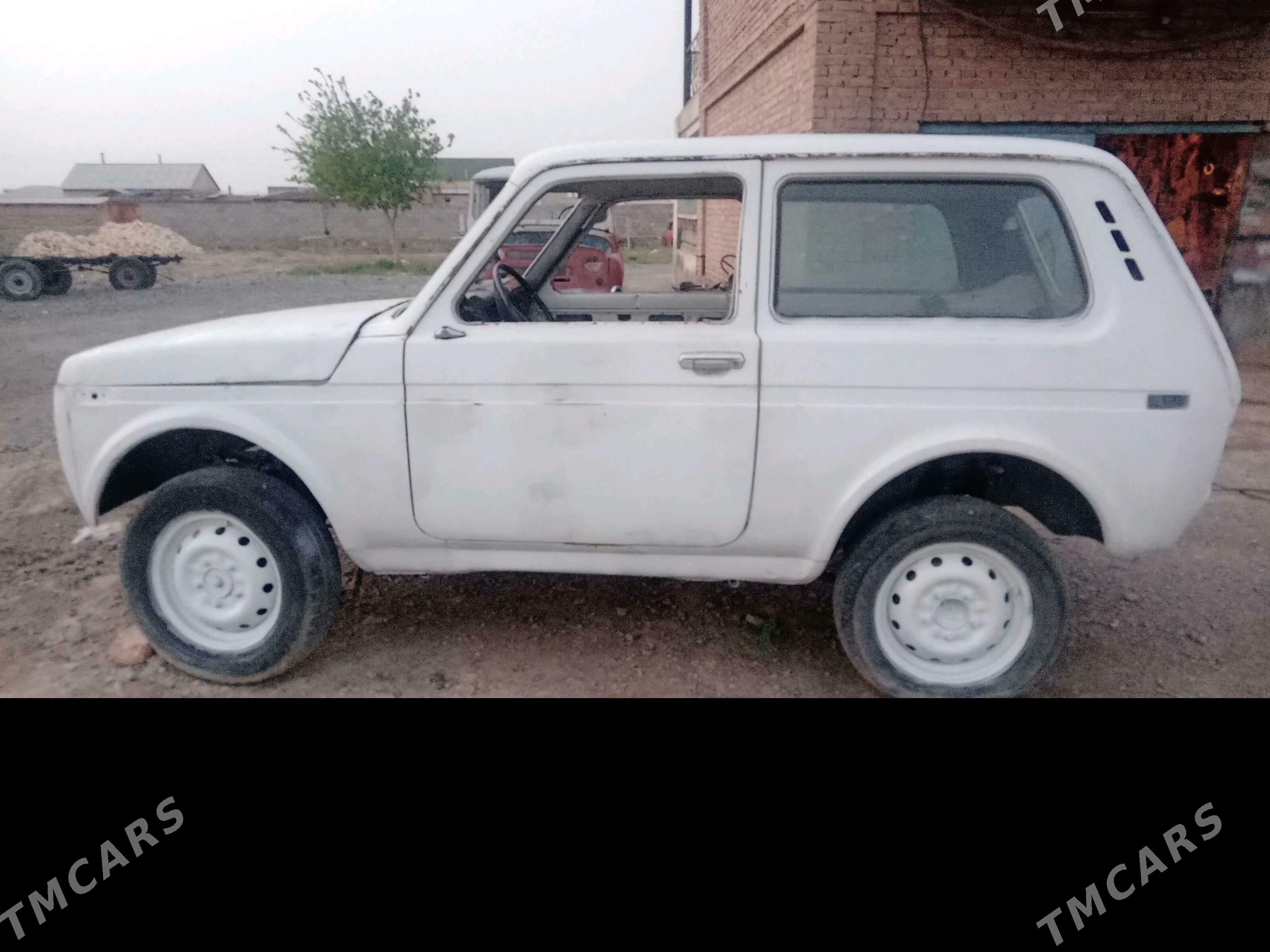 Lada Niva 1981 - 7 000 TMT - Берекет - img 4