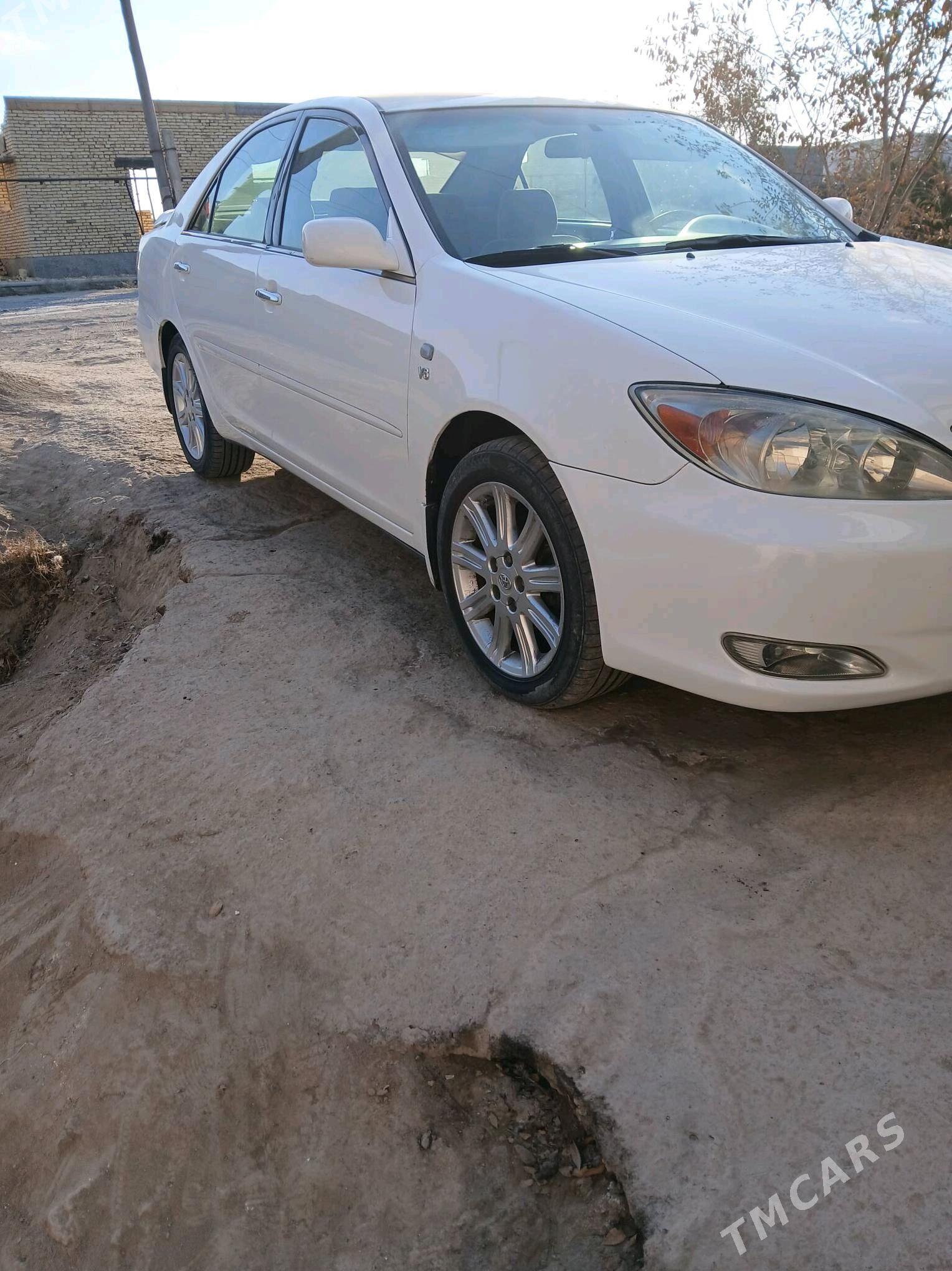 Toyota Camry 2002 - 157 000 TMT - Köneürgenç - img 2