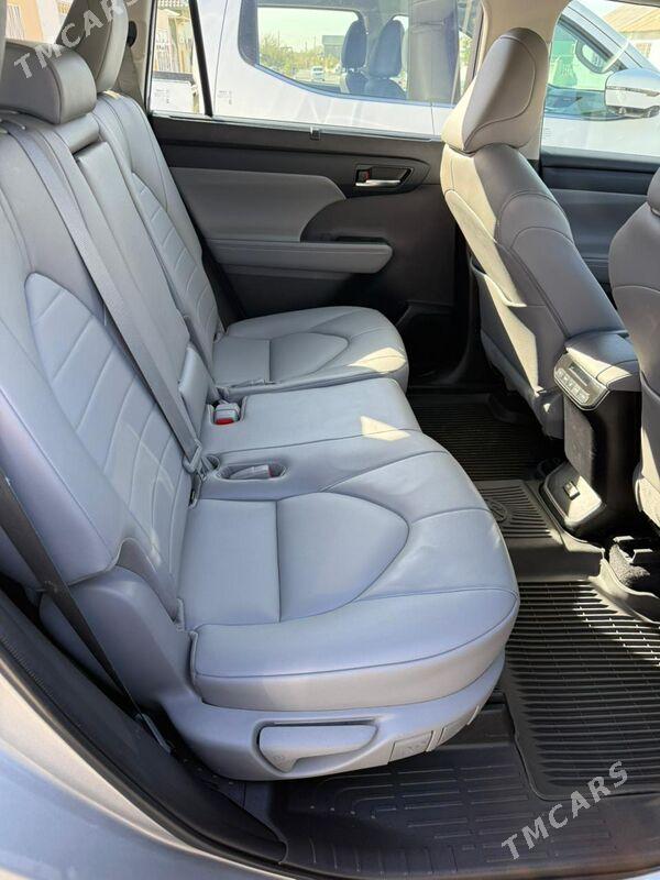 Toyota Highlander 2022 - 532 000 TMT - Балканабат - img 8
