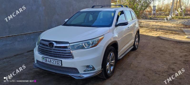 Toyota Highlander 2015 - 400 000 TMT - Köneürgenç - img 1