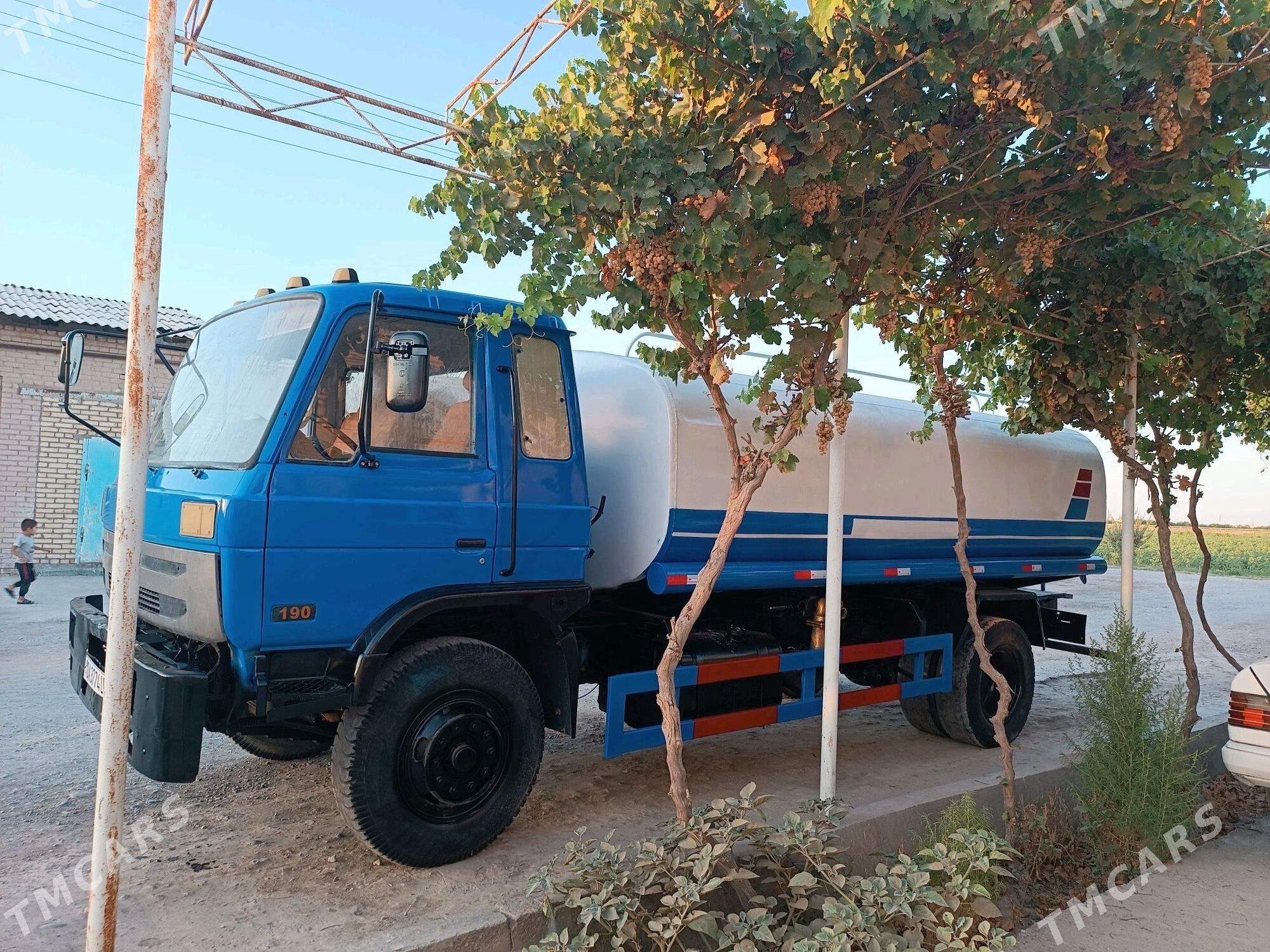 Dongfeng 370 2014 - 250 000 TMT - Türkmenabat - img 1