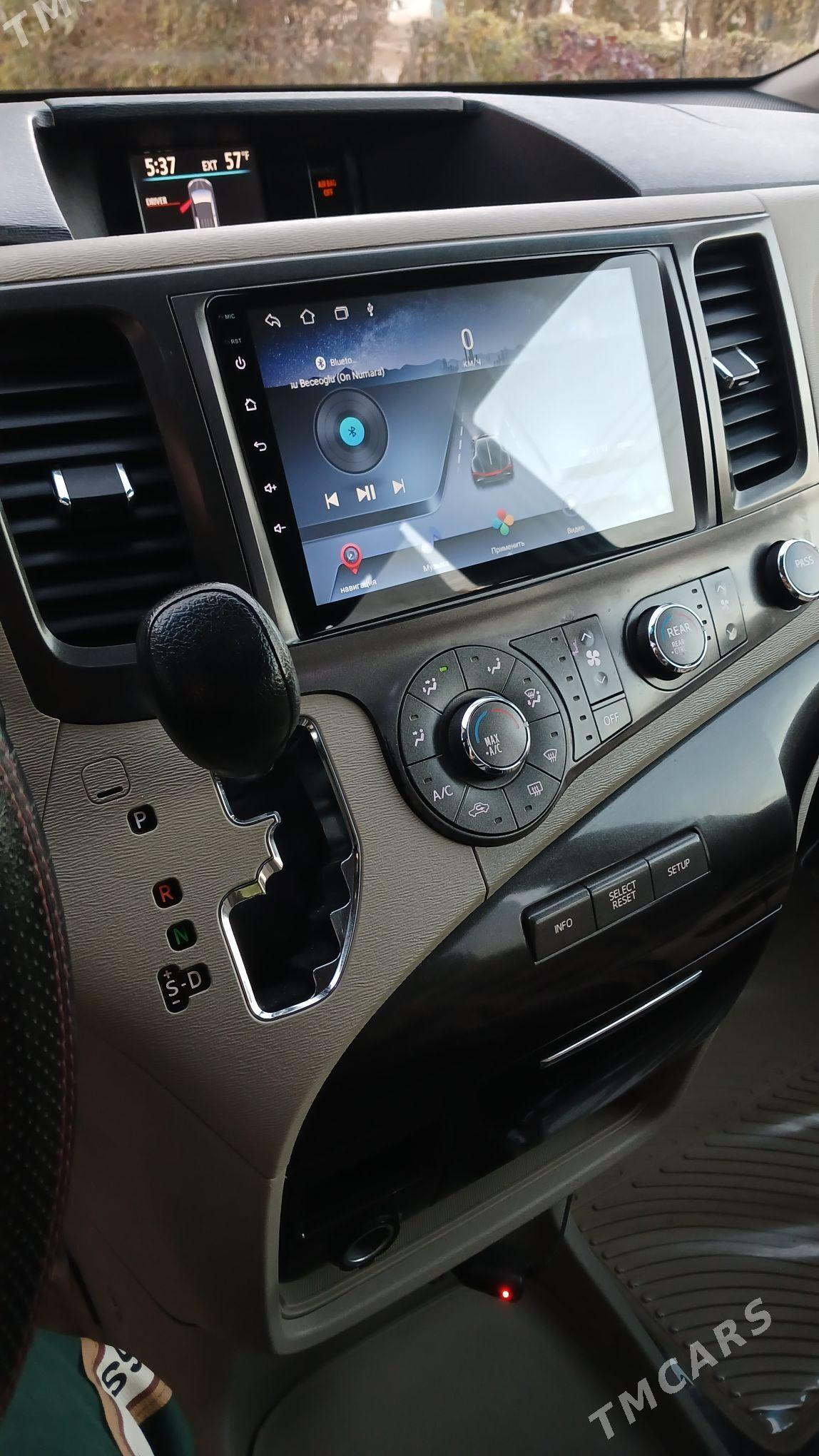 Toyota Sienna 2012 - 300 000 TMT - Tejen - img 5