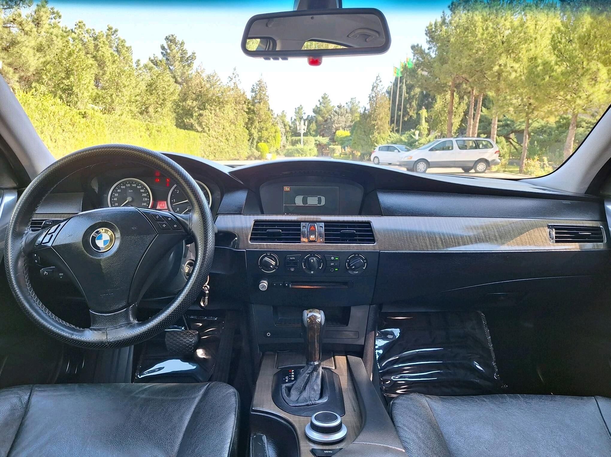 BMW E60 2003 - 165 000 TMT - Балканабат - img 4