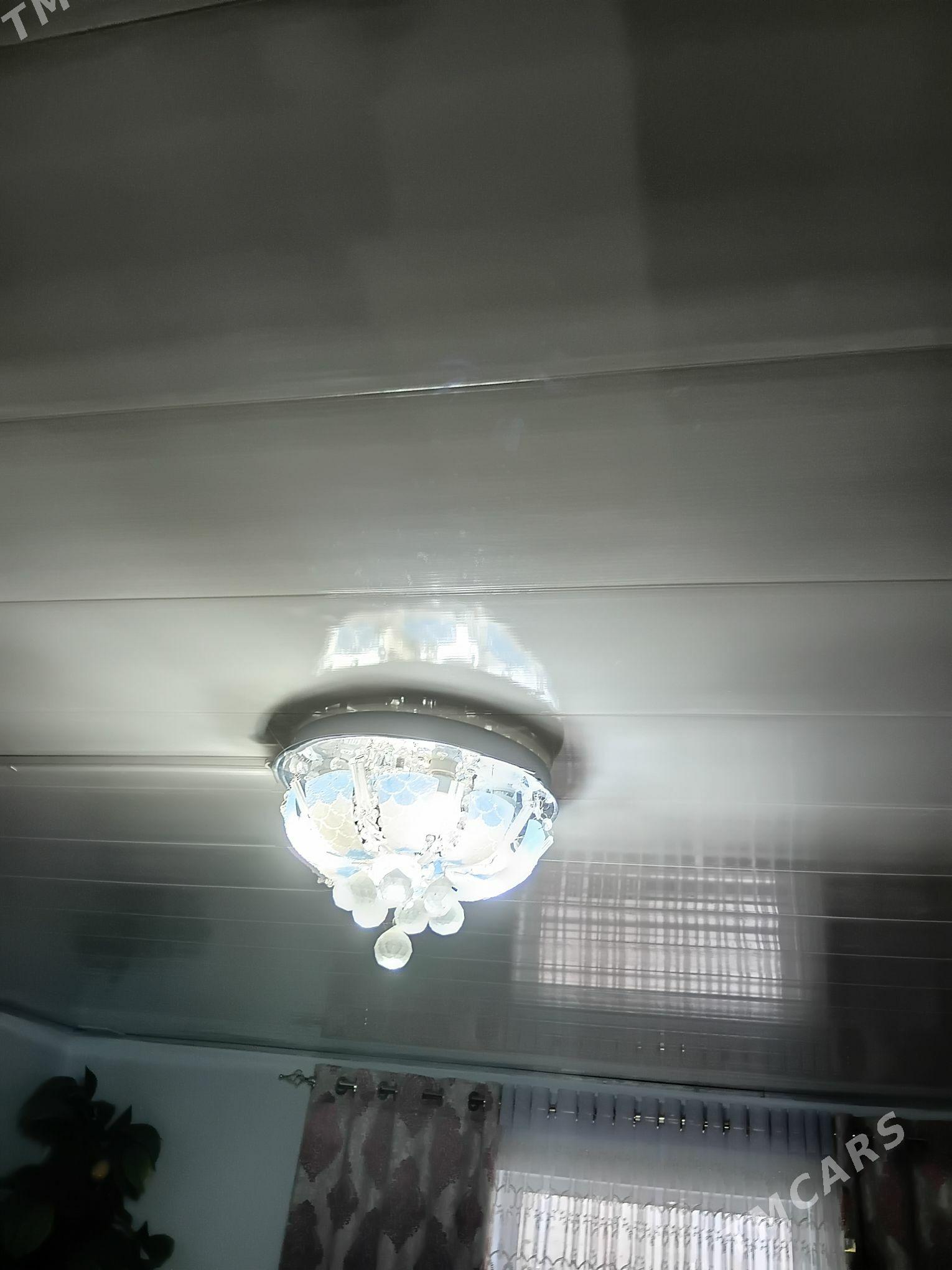 lýustra - Boldumsaz - img 1