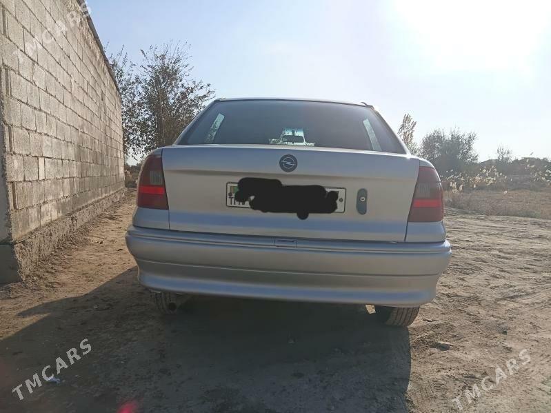 Opel Astra 1992 - 36 000 TMT - етр. Туркменбаши - img 5