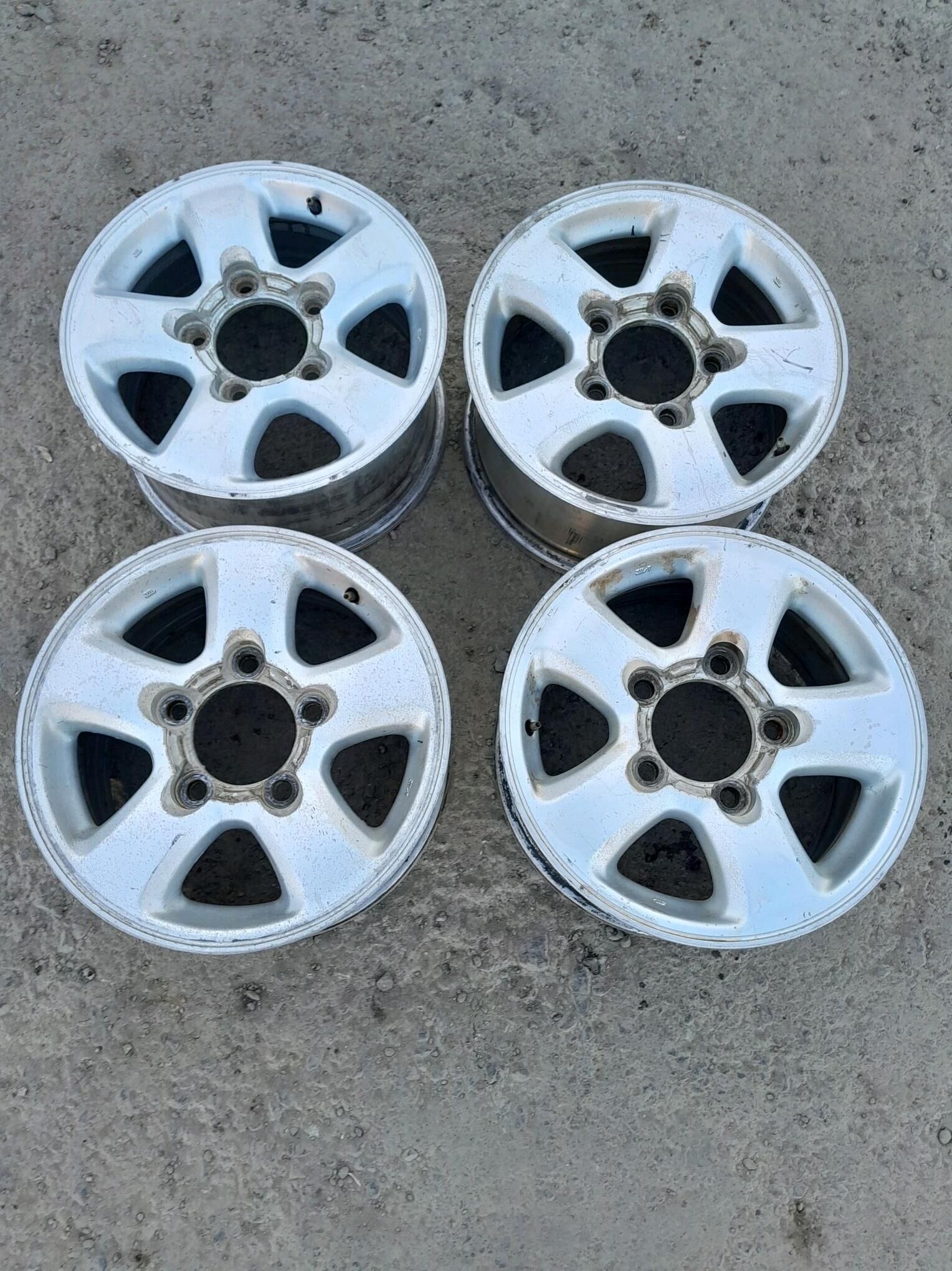 Toyota Land kruzer diska16 lik 3 500 TMT - Дашогуз - img 5