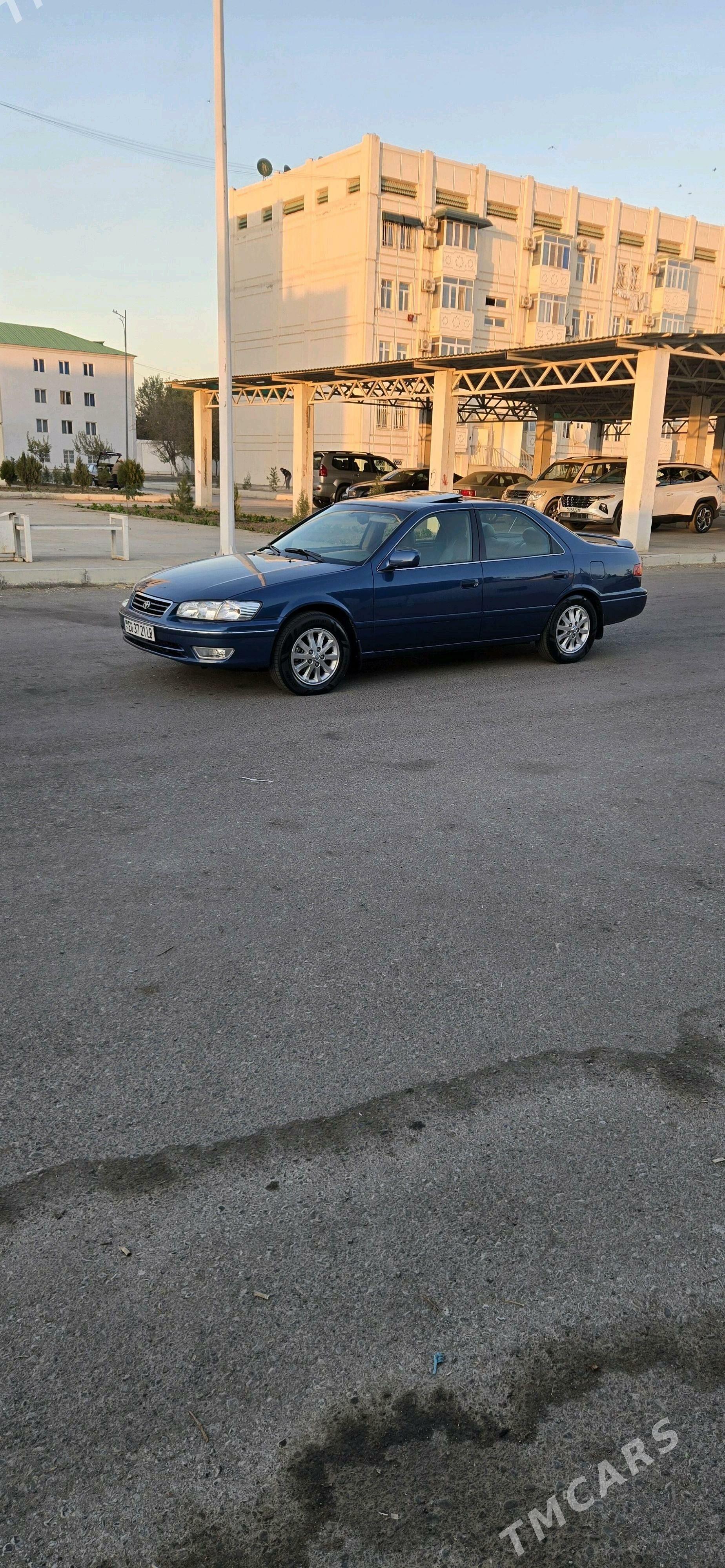 Toyota Camry 2001 - 180 000 TMT - Farap - img 3