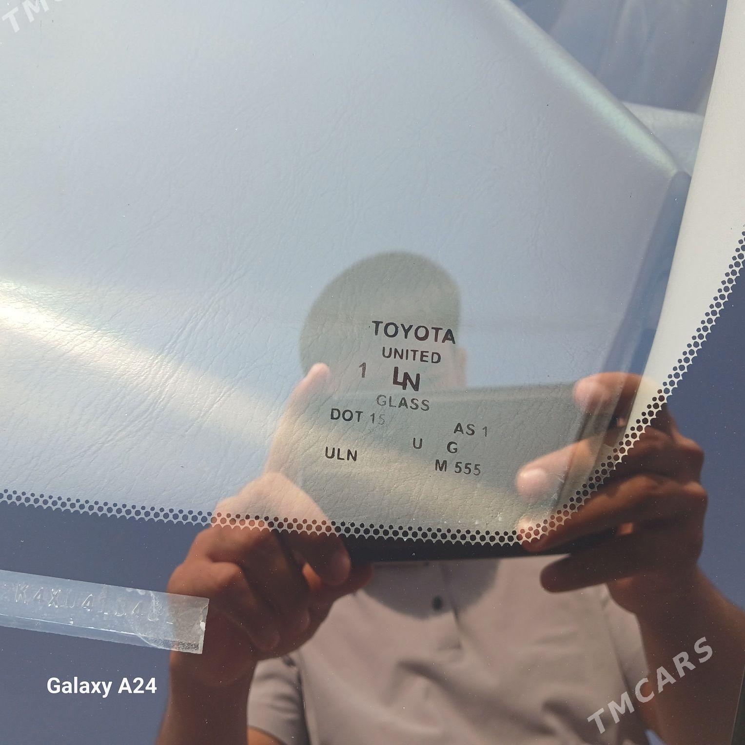 Toyota Camry 1999 - 130 000 TMT - Халач - img 3