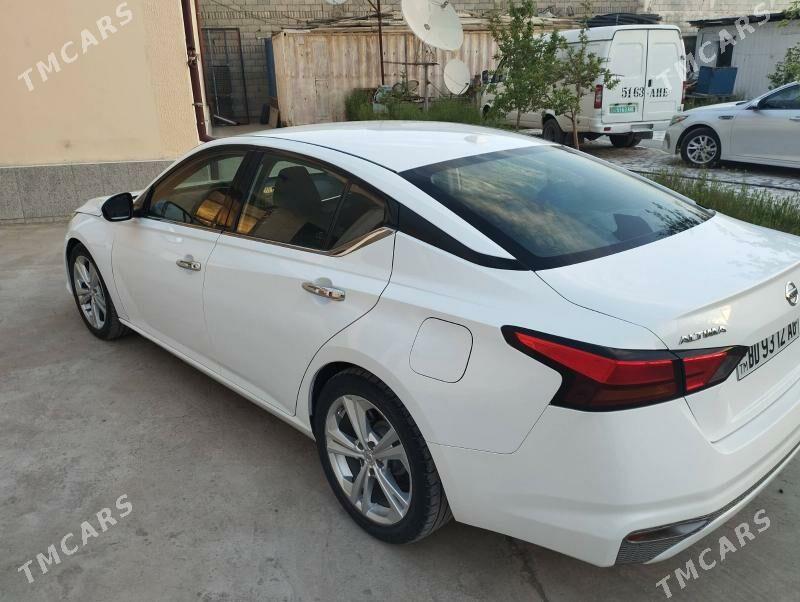 Nissan Altima 2019 - 215 000 TMT - Ашхабад - img 3