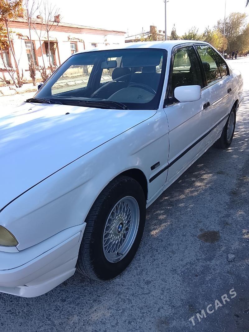 BMW 525 1994 - 32 000 TMT - Gyzylarbat - img 5