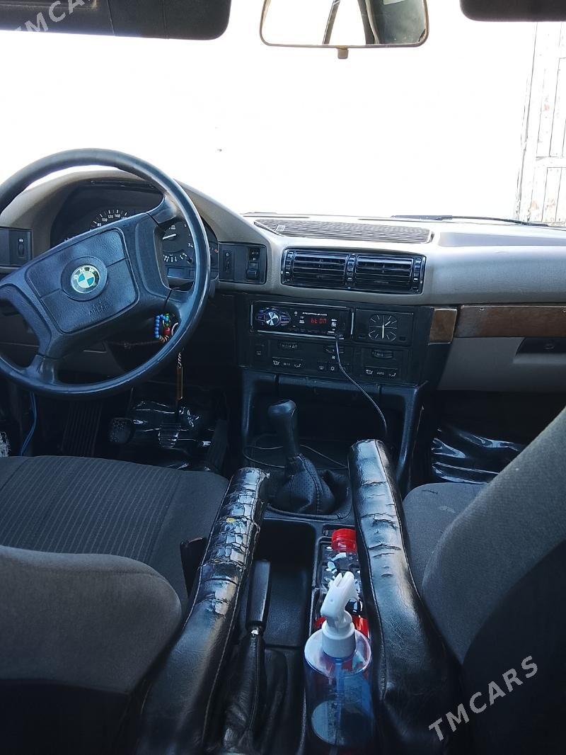 BMW 525 1994 - 32 000 TMT - Gyzylarbat - img 6
