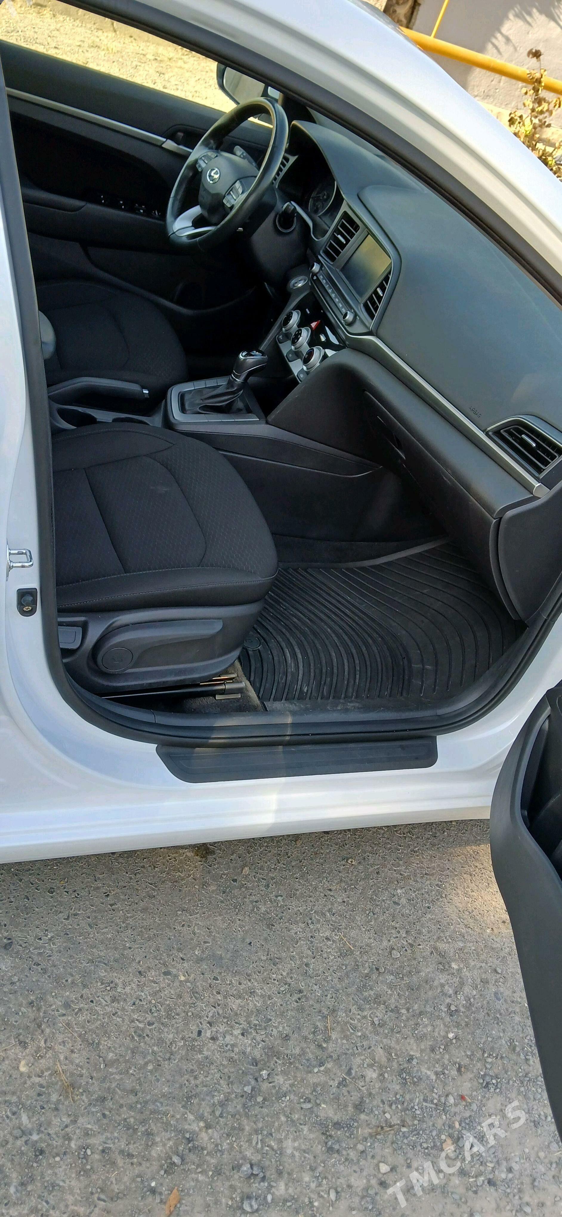Hyundai Elantra 2020 - 232 000 TMT - Ашхабад - img 3