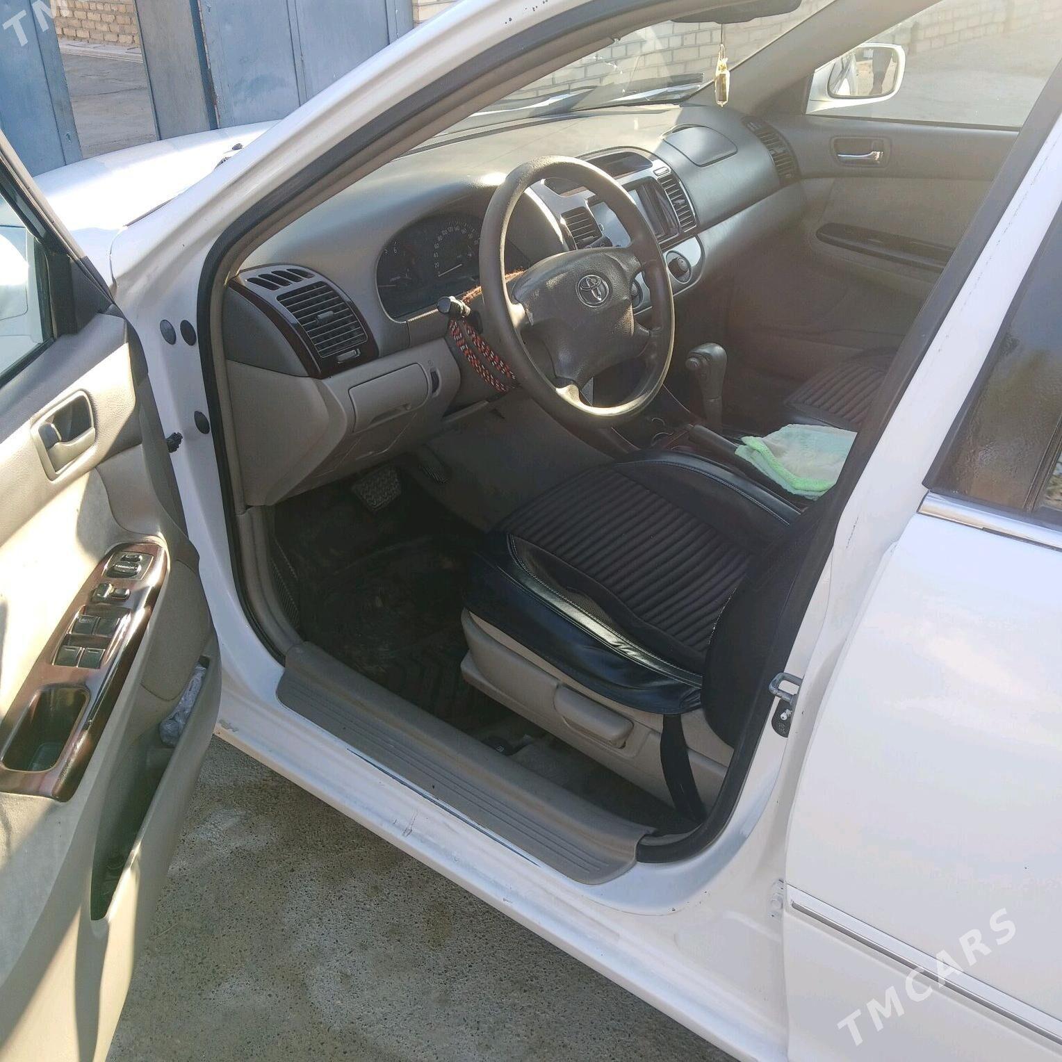 Toyota Camry 2004 - 145 000 TMT - Мары - img 3