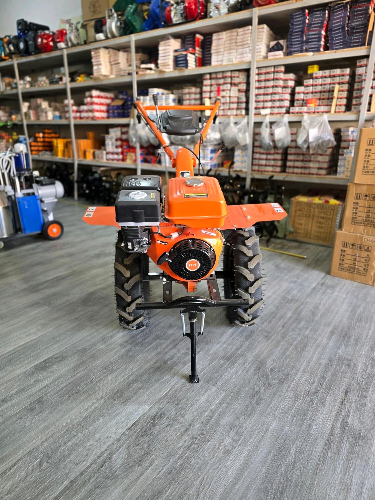 Traktor - Mary - img 6