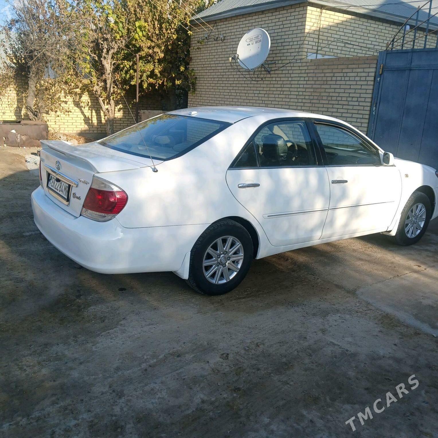 Toyota Camry 2004 - 145 000 TMT - Мары - img 5