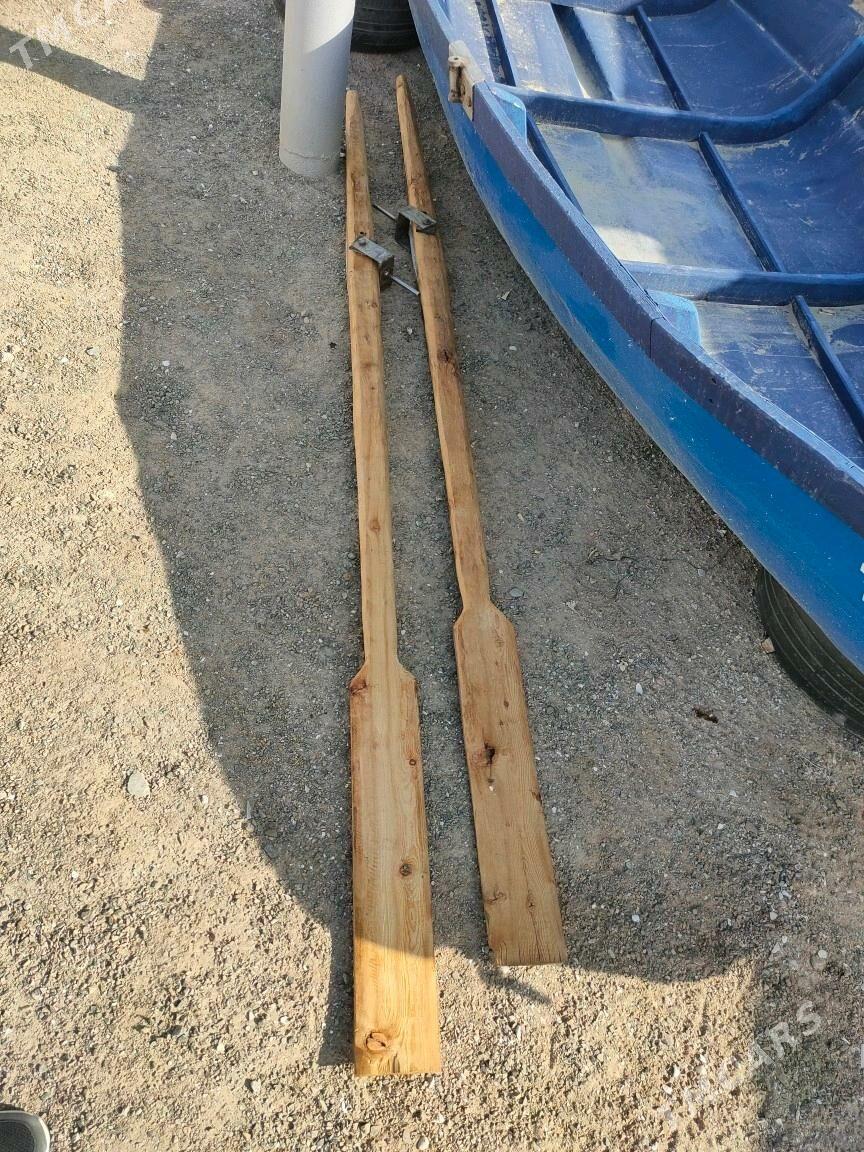 лодка - Туркменбаши - img 2